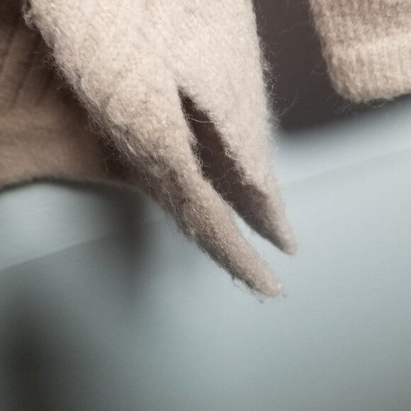 Soft Surrounding Women's Wool Blend Ribbed Blush V-Neck Warm Cozy Sweater Sz L - Picture 5 of 6